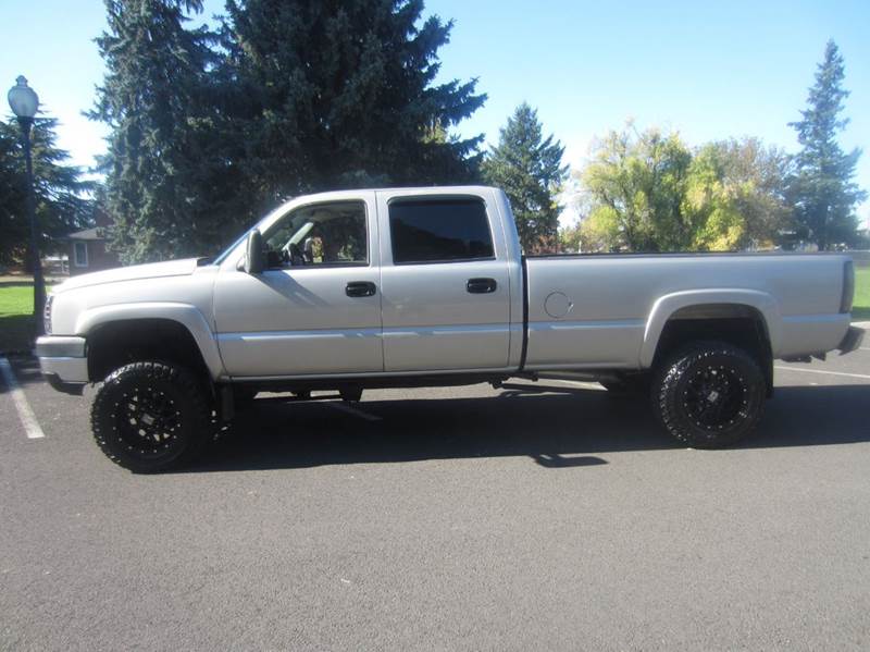 2007 Chevrolet Silverado 2500HD Classic for sale at TONY'S AUTO WORLD in Portland OR