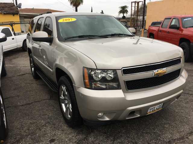 2007 Chevrolet Tahoe for sale at JR'S AUTO SALES in Pacoima CA
