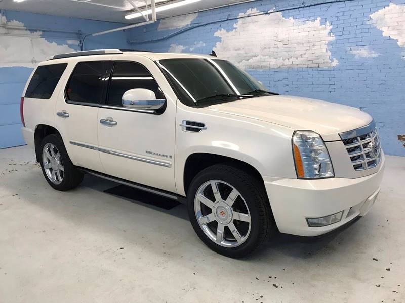 2009 Cadillac Escalade for sale at Middle Tennessee Auto Brokers LLC in Gallatin TN