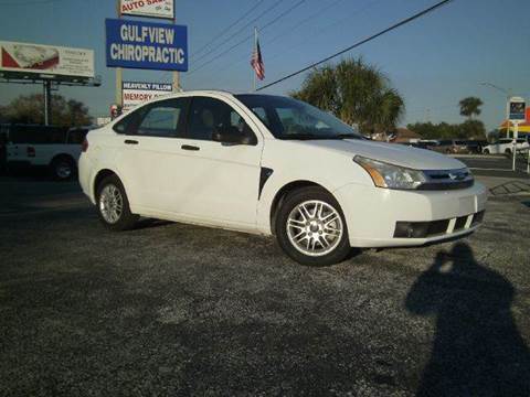 2008 Ford Focus for sale at VICTORY LANE AUTO SALES in Port Richey FL