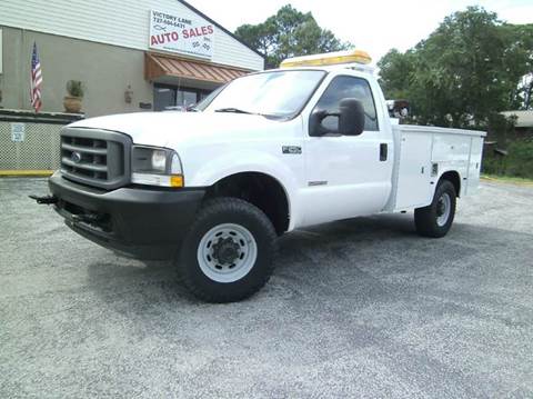 2004 Ford F-250 Super Duty for sale at VICTORY LANE AUTO SALES in Port Richey FL