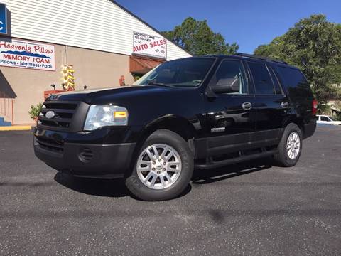 2007 Ford Expedition for sale at VICTORY LANE AUTO SALES in Port Richey FL