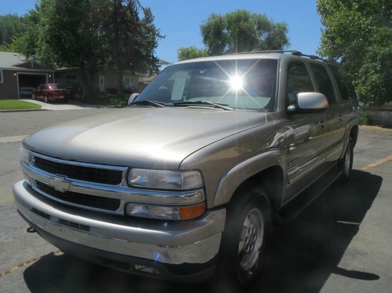 2001 Chevrolet Suburban for sale at Pioneer Motors in Twin Falls ID