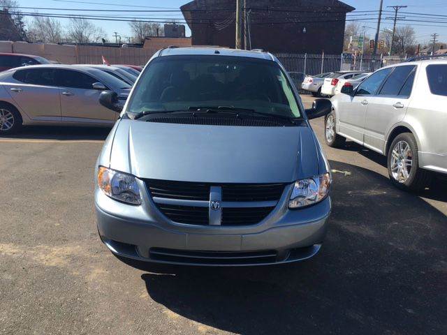 2006 Dodge Grand Caravan for sale at BHM Auto Sales in Detroit MI