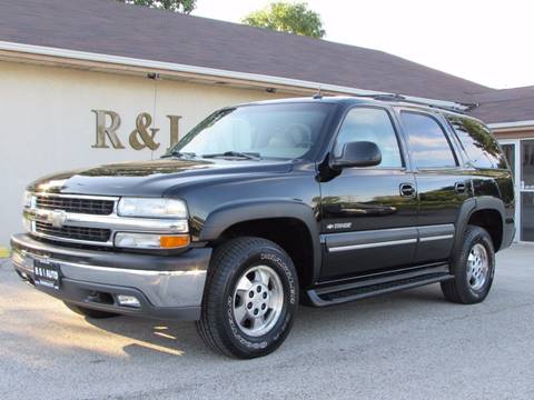 2002 Chevrolet Tahoe for sale at R & I Auto in Lake Bluff IL