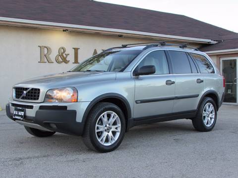 2005 Volvo XC90 for sale at R & I Auto in Lake Bluff IL