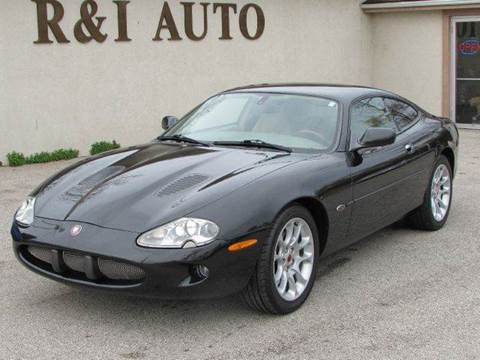 2000 Jaguar XKR for sale at R & I Auto in Lake Bluff IL