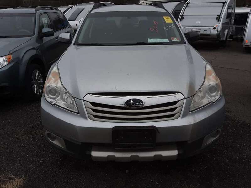 2012 Subaru Outback 2.5i Limited (image 4)