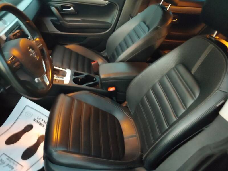 2012 Volkswagen CC Sport (image 11)