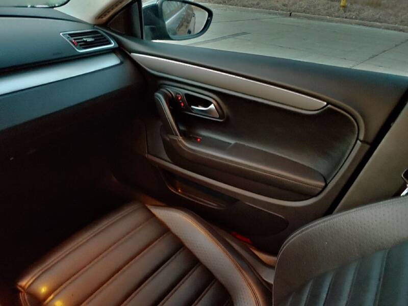 2012 Volkswagen CC Sport (image 16)