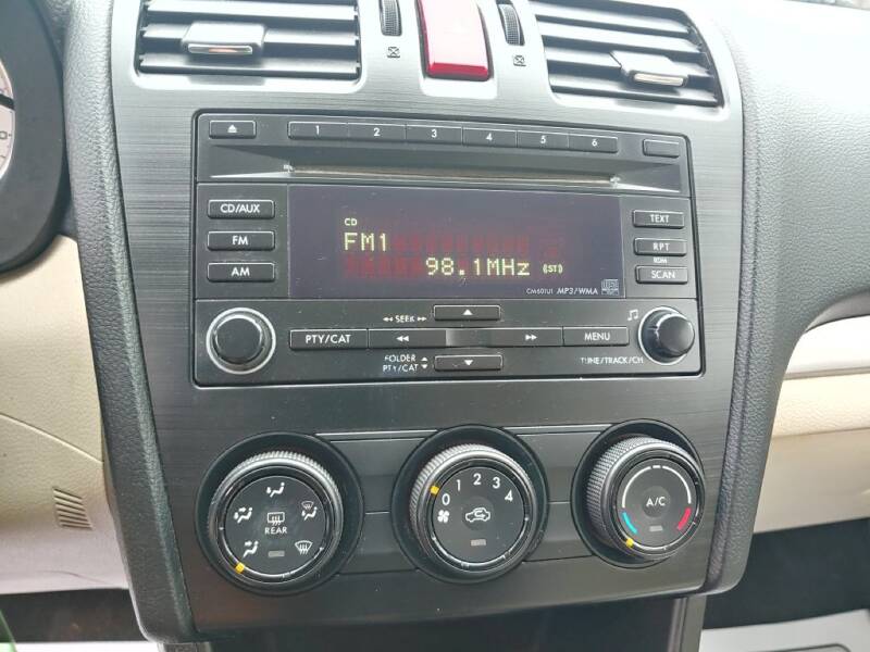 2012 Subaru Impreza 2.0i (image 14)
