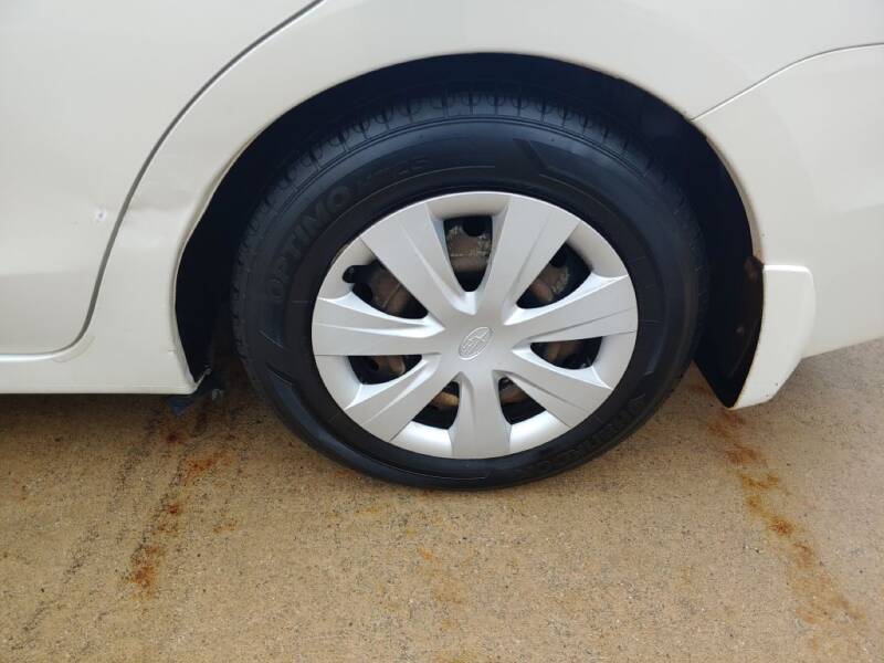 2012 Subaru Impreza 2.0i (image 28)