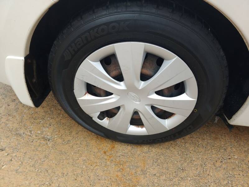 2012 Subaru Impreza 2.0i (image 25)