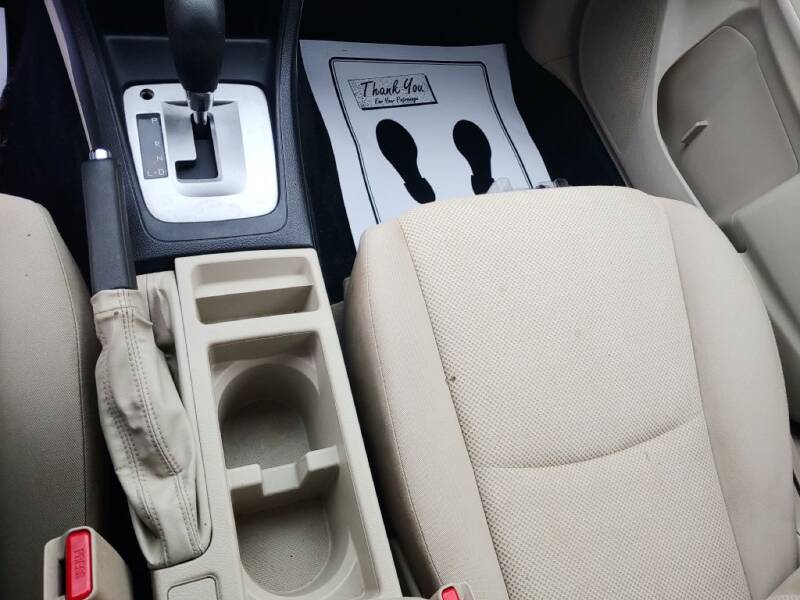 2012 Subaru Impreza 2.0i (image 16)