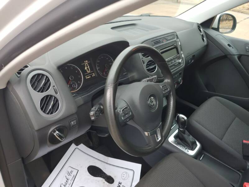 2013 Volkswagen Tiguan (image 12)