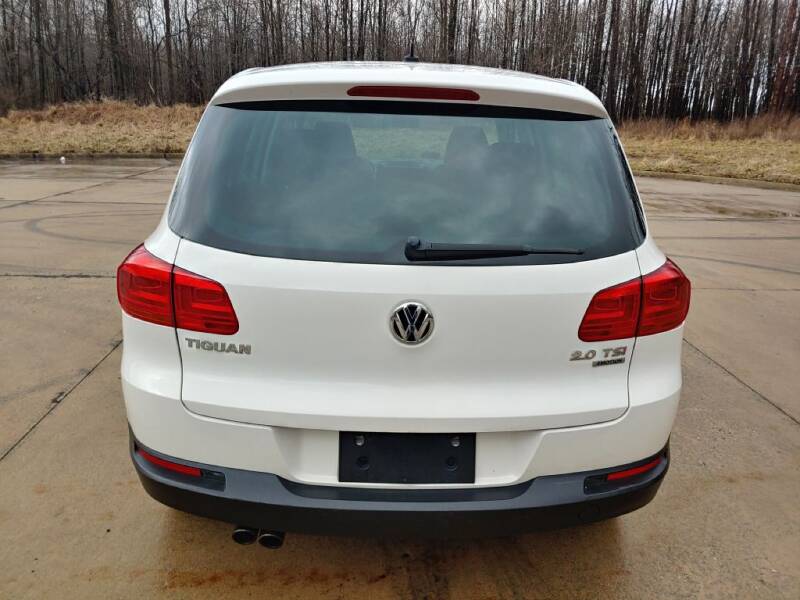 2013 Volkswagen Tiguan (image 4)