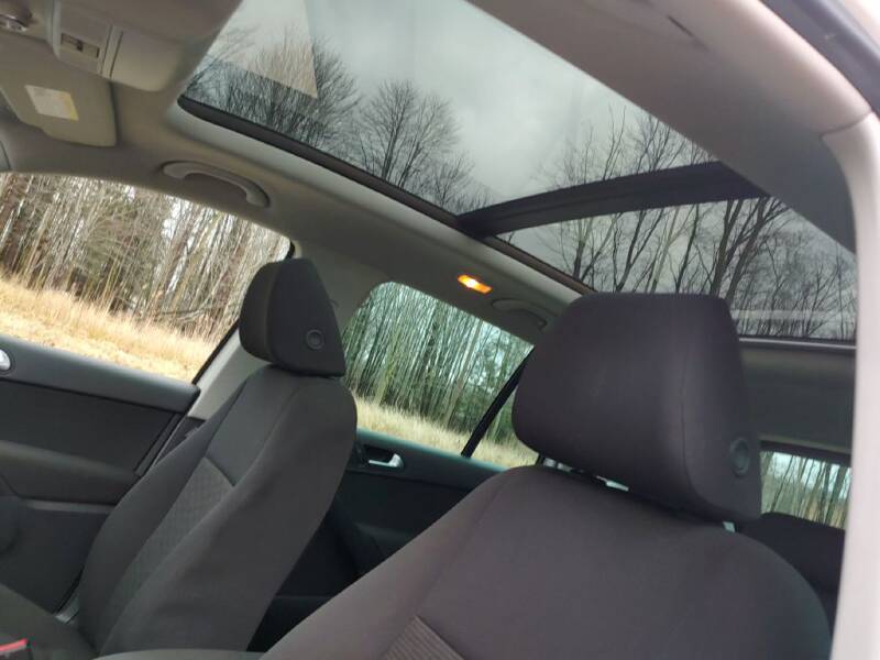 2013 Volkswagen Tiguan (image 17)