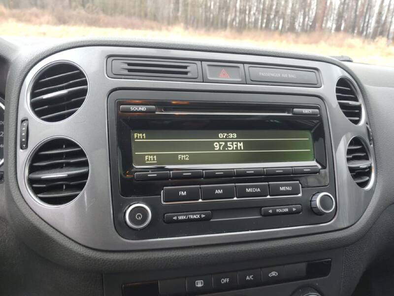 2013 Volkswagen Tiguan (image 14)