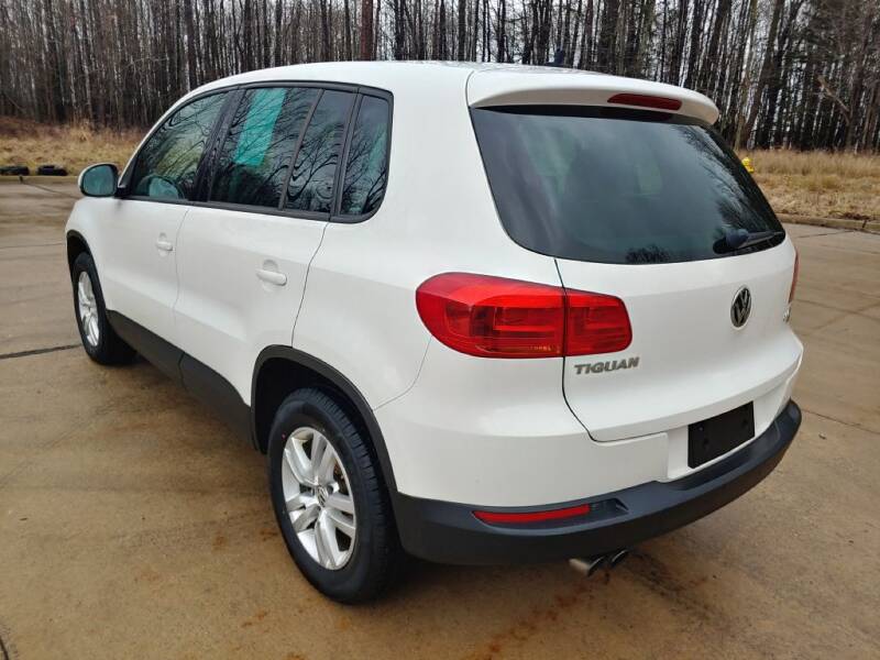 2013 Volkswagen Tiguan (image 3)