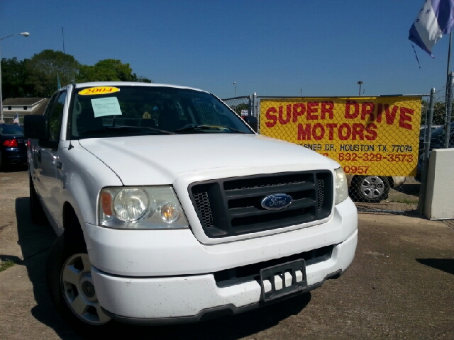 2004 Ford F-150 for sale at SUPER DRIVE MOTORS in Houston TX