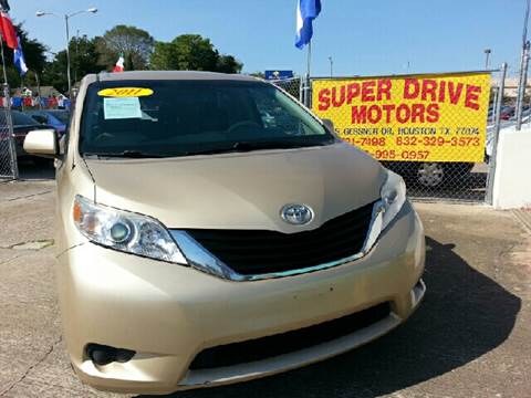 2011 Toyota Sienna for sale at SUPER DRIVE MOTORS in Houston TX
