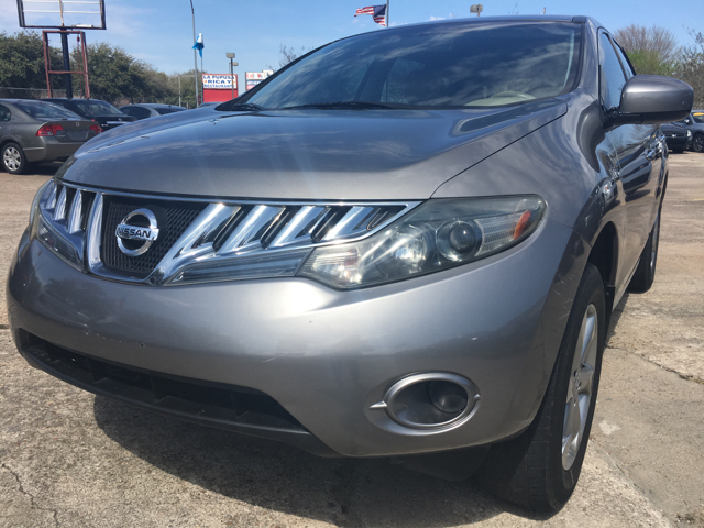 2009 Nissan Murano for sale at SUPER DRIVE MOTORS in Houston TX