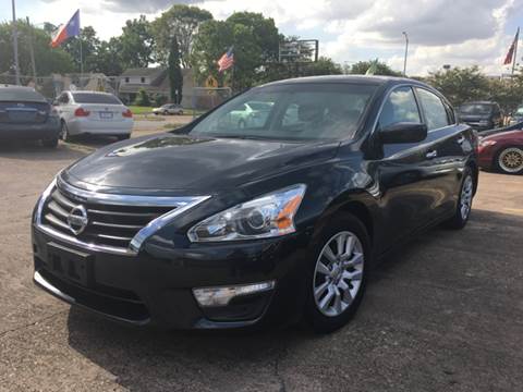2015 Nissan Altima for sale at SUPER DRIVE MOTORS in Houston TX