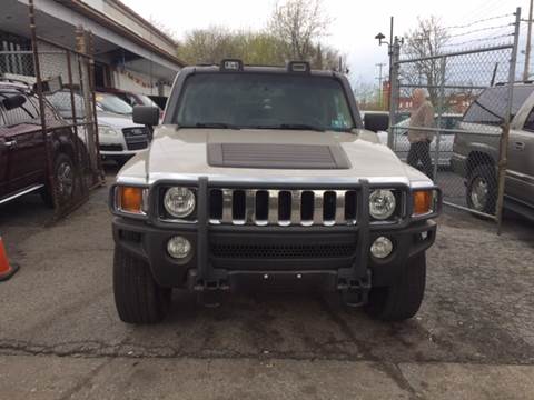 2006 HUMMER H3 for sale at Six Brothers Mega Lot in Youngstown OH
