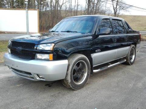 2004 Chevrolet Avalanche for sale at D & M Auto Sales & Repairs INC in Kerhonkson NY