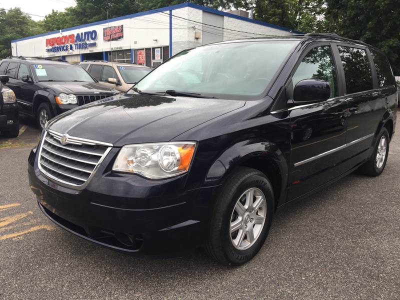 2010 Chrysler Town and Country for sale at Tri state leasing in Hasbrouck Heights NJ