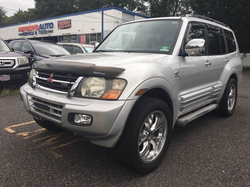 2001 Mitsubishi Montero for sale at Tri state leasing in Hasbrouck Heights NJ