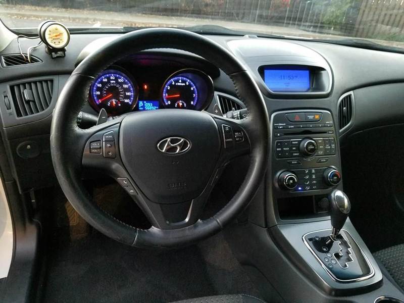2012 Hyundai Genesis Coupe 2 0t Premium 2dr Coupe In
