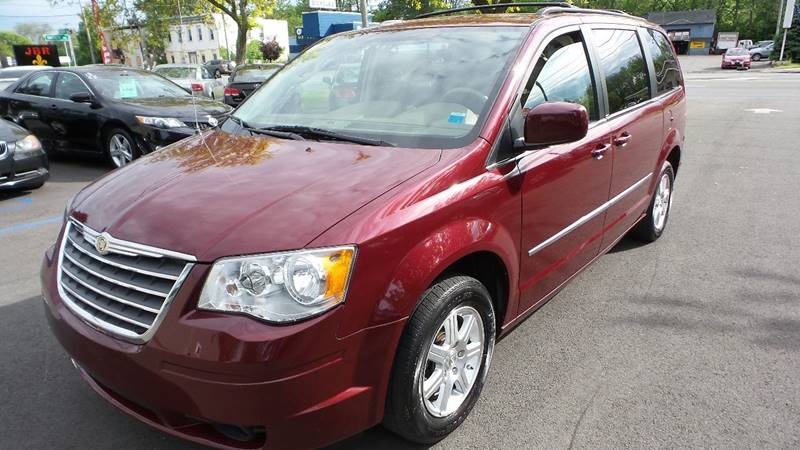 2009 Chrysler Town and Country for sale at JBR Auto Sales in Albany NY