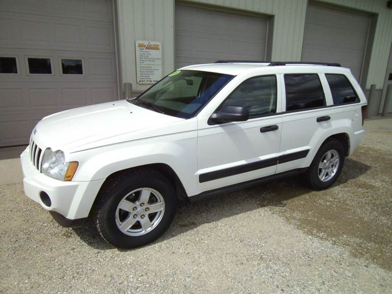 2005 Jeep Grand Cherokee for sale at McLain's Auto Sales in Lake City MI