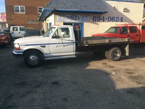 1995 Ford F-350 for sale at Dave's Garage & Auto Sales in East Peoria IL