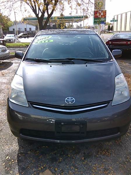 2007 Toyota Prius for sale at Dave's Garage & Auto Sales in East Peoria IL
