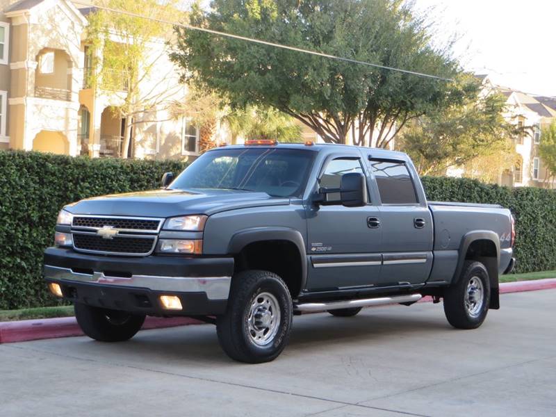 2007 Chevrolet Silverado 2500HD Classic for sale at RBP Automotive Inc. in Houston TX