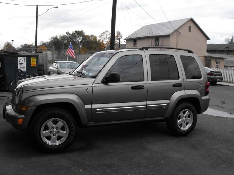 2006 Jeep Liberty for sale at Lebo's Auto Sales LLC in Carlisle PA