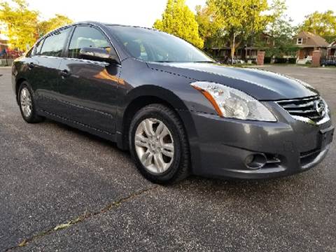 2010 Nissan Altima for sale at U.S. Auto Group in Chicago IL