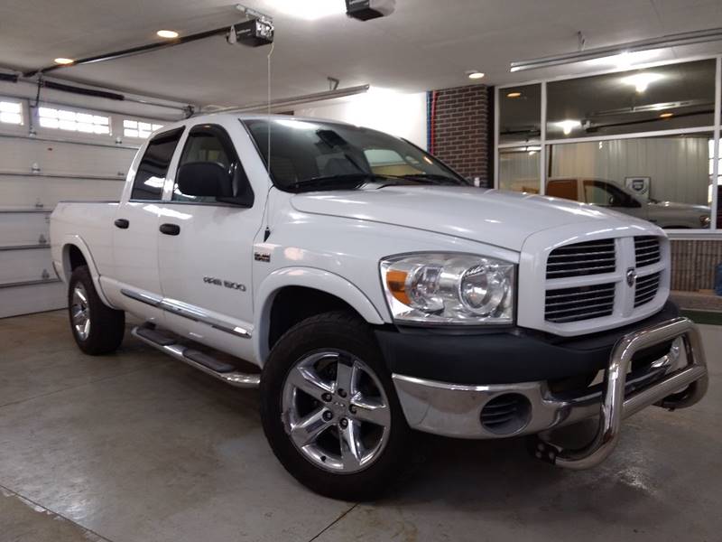 2007 Dodge Ram Pickup 1500 for sale at 906 Motors in Gladstone MI