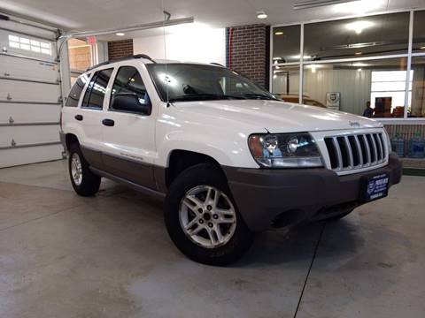 2004 Jeep Grand Cherokee for sale at PRISED AUTO in Gladstone MI