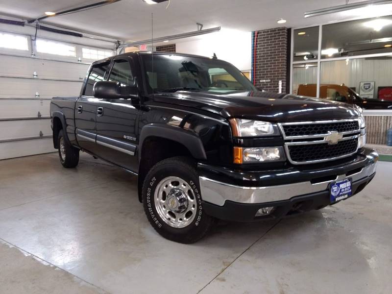 2006 Chevrolet Silverado 1500HD for sale at 906 Motors in Gladstone MI