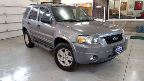 2007 Ford Escape for sale at 906 Motors in Gladstone MI