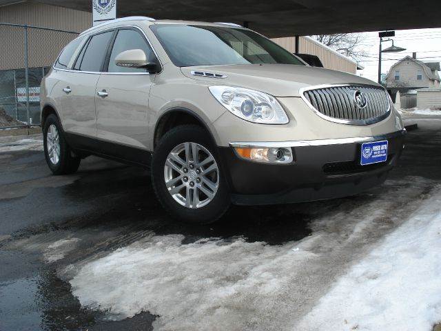 2008 Buick Enclave for sale at 906 Motors in Gladstone MI