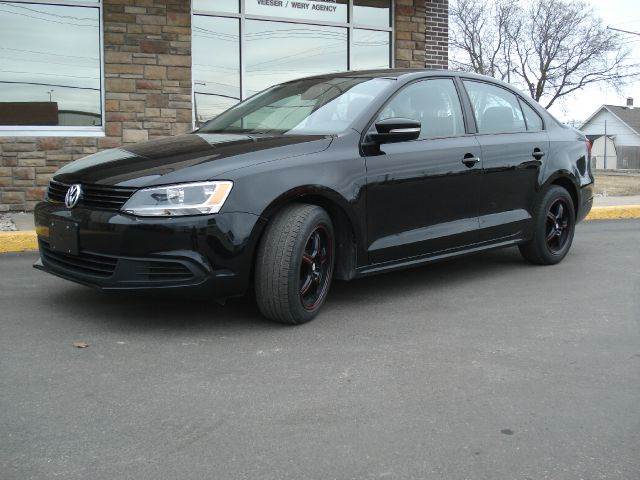 2012 Volkswagen Jetta for sale at 906 Motors in Gladstone MI