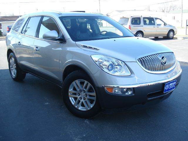 2008 Buick Enclave for sale at 906 Motors in Gladstone MI