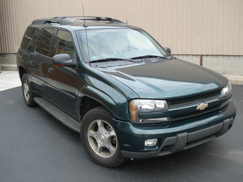 2005 Chevrolet TrailBlazer EXT for sale at 906 Motors in Gladstone MI