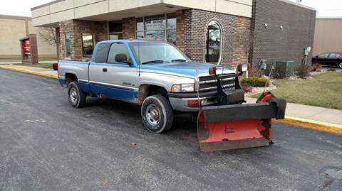 1998 Dodge Ram Pickup 2500 for sale at 906 Motors in Gladstone MI