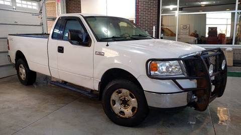 2004 Ford F-150 for sale at 906 Motors in Gladstone MI