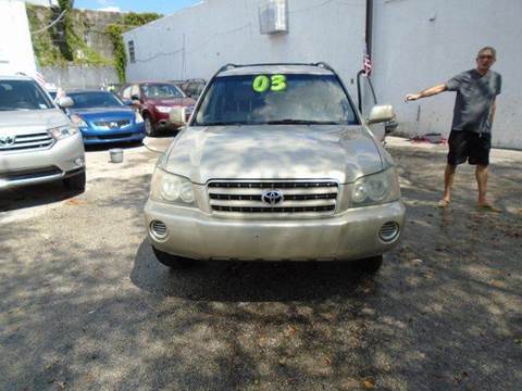 2003 Toyota Highlander for sale at Dream Cars 4 U in Hollywood FL